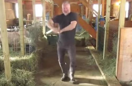 Farm Dance Rohdn 12 Million People And Counting Are In Love with This Farmer's Dance ...