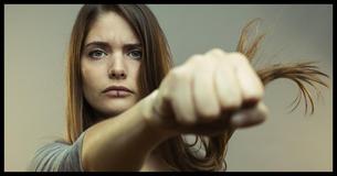 19 Ways Women Annoy Men