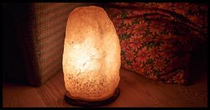 7 Reasons Why You Should Have A Himalayan Salt Lamp In Your Home