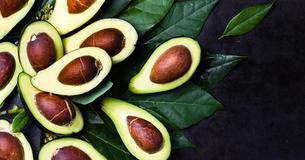 20 Superfoods That You Can Eat To Lose Weight