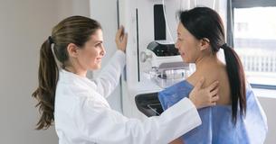 Surgeons Say Mammography Techniques Are Outdated And Harm Women