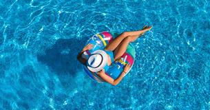 Psychologists Are Now Suggesting Mothers Should Take Breaks And Go On Mom-cations