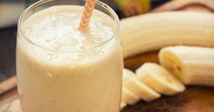 Mixe Bananen, Wasser und Honig zusammen und Deine Bronchitis oder Husten wird verschwinden