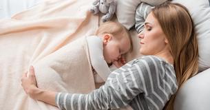 Scientists Now Claiming Babies Must Sleep In Mom's Bed Until They Reach 3 Years Old