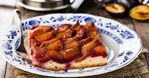 Zwetschgenkuchen mit Mürbeteig und Zimtzucker