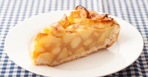 Traditioneller Apfelkuchen nach dem besten Rezept