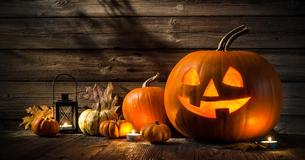 Wie solltest Du Deinen Halloween-Kürbis schnitzen