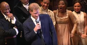 Als Prins Harry begint te zingen tijdens optreden van 'Hamilton', vallen de monden van de cast open