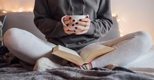 Lesen am Abend ist gut für Dein Gehirn