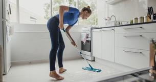 These 6 All-Natural Homemade Cleaning Products Will Detoxify Your Home