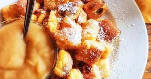 Der wahrscheinlich beste Kaiserschmarrn mit Apfelkompott Deines Lebens