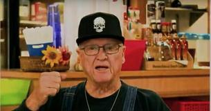 78-Year-Old Man Comes Face-To-Face With A Black Bear And Punches It In The Face