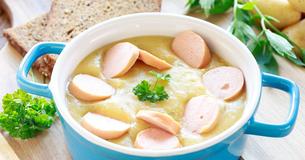 Der Klassiker: Kartoffelsuppe mit Würstchen