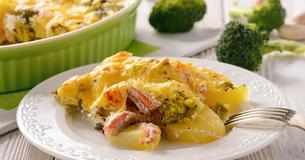 Fisch ist gesund: Rezept für leckeres Kartoffel-Lachs-Gratin