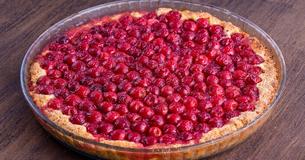Rezept in 6 Schritten: Becherkuchen mit Kirschen
