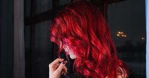 Wine Hair - Das ist der Haartrend für den Winter 2018/19