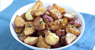 Voici une recette de pommes de terre sautées qui va changer ta vie