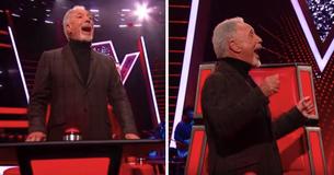 Tom Jones überrascht alle mit klassischem Rock And Roll Song und das Publikum dreht durch