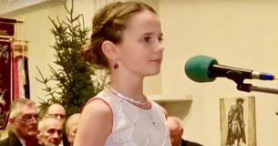 À seulement 11 ans, elle nous offre une version époustouflante de "O Holy Night"