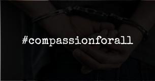 Un compassionevole agente permette a un detenuto di visitare la madre in fin di vita in un ultimo straziante incontro