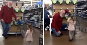 Un parfait inconnu prouve que la magie de Noël est réelle quand une fillette le prend pour le Père Noël