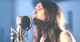 Lauren Daigle impressionne le public et émeut tout le monde avec une incroyable performance de Noël