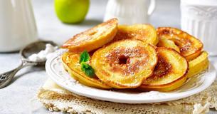 Fluffige Apfel-Pfannkuchen mit Quark