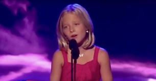 Elle a gagné la 2ème place sur 'America's Got Talent', et 8 ans plus tard, elle est une artiste à succès.