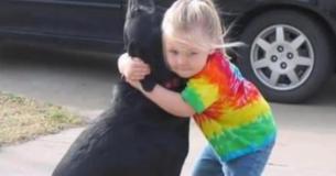 Une petite fille envoie une lettre à Dieu après la mort de son chien, sa maman est déconcertée quand elle découvre une lettre tout droit venue du paradis