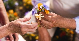 81. Hochzeitstag  Das "am längsten verheirarete Ehepaar" verrät seine Tipps für eine gute Ehe