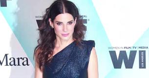 Sandra Bullock hat schweigend 1 Million Dollar gespendet, jedes Mal, wenn es eine Katastrophe gab, und niemand hat es bemerkt