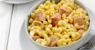 Einfach lecker: Makkaroni-Wurst-Pfanne