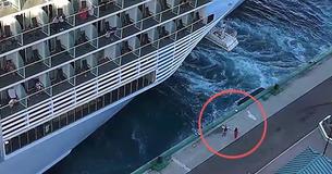 Een koppel staarde wanhopig naar hun cruiseschip nadat ze te laat waren om aan boord te gaan en bleven achter in de Bahama's 