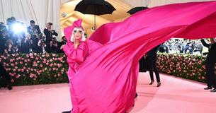 Lady Gaga sfoggia  non uno ma ben QUATTRO look durante il Met Gala 2019