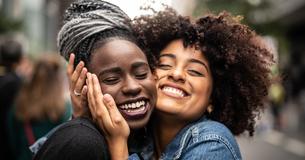 Women Who Meet With Their Friends Twice A Week Are Healthier According To Studies