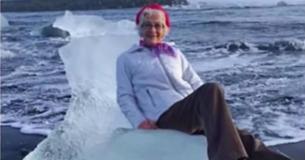 Une grand-mère posait pour une photo sur un iceberg quand elle a commencé à dériver vers le large