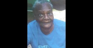 Après avoir cherché pendant 5 jours, l'homme refuse toujours d'abandonner, finit par trouver sa grand-mère disparue s'accrochant à la vie dans la forêt