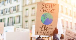 Hannovers Flughafenchef äußert große Kritik gegenüber Klimaschutzdebatte