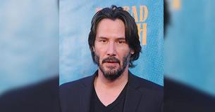 Keanu Reeves obtient encore plus de respect après avoir laissé un mot à un fan à l'extérieur de sa maison