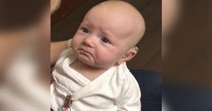 Une petite fille est née sourde et entend enfin sa maman dire " Je t'aime" après avoir été appareillée avec des prothèses auditives