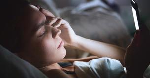 Stubenhocker? Warum du dein Pubertier getrost im eigenen Zimmer lassen kannst