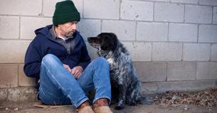 Couple Founds Unique Shelter Where Homeless People And Animals Take Care Of Each Other