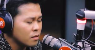 L'interprétation de "The Prayer" de cet homme a mis le feu sur scène lorsqu'il a chanté à la fois la partie masculine et féminine