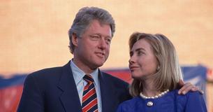 Hillary Clinton affirme que le fait de rester mariée à Bill, malgré sa liaison, était la chose la plus "courageuse" qu'elle ait faite