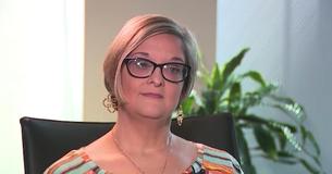 Une mère célibataire frustrée écrit un article en ligne sur son ex-mari et est arrêtée pour cela