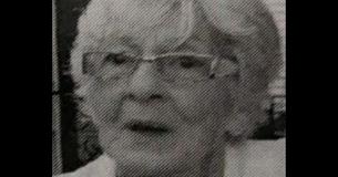 Une femme de 80 ans décède et ses enfants écrivent " Le monde est un meilleur endroit sans elle " dans sa notice nécrologique publiée dans un journal local