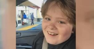 Un garçon de 13 ans atteint d'autisme décède après avoir été retenu à l'école 3 employées sont accusés d'homicide involontaire