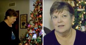Vrouw uit Arizona heeft 106 kerstbomen in elke kamer van haar huis, het hele jaar door