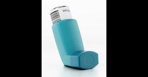 12-jähriger Student mit Asthma stirbt nach der Schule auf dem Fußballfeld, weil sein Inhalator beschlagnahmt wurde