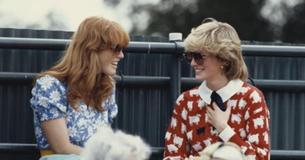 Im Jahr 1986 spielten Sarah Ferguson und Prinzessin Diana im Buckingham Palace einen Streich